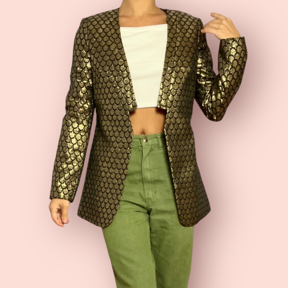 ✨NWT✨ Ark & Co Burning Man Scales Shiny Gold Open Blazer Jacket, Small